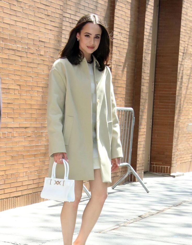 Summer to fall transition outfits