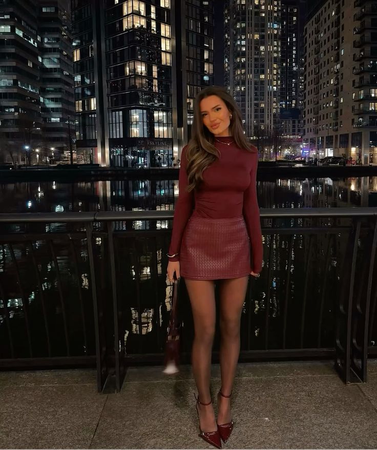 date night outfits
romantic