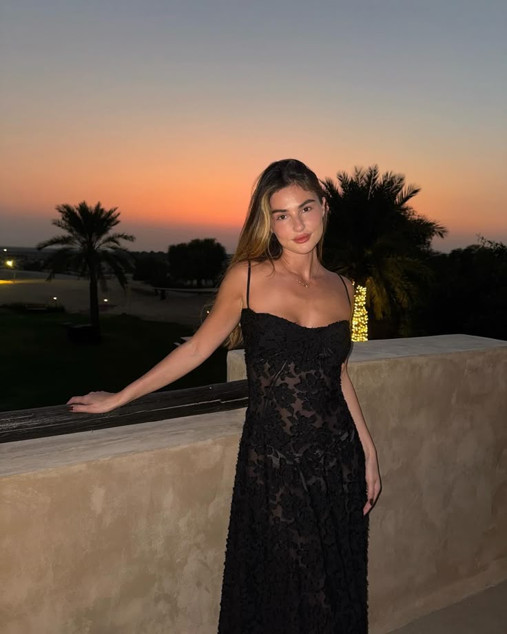 date night dress
flirty